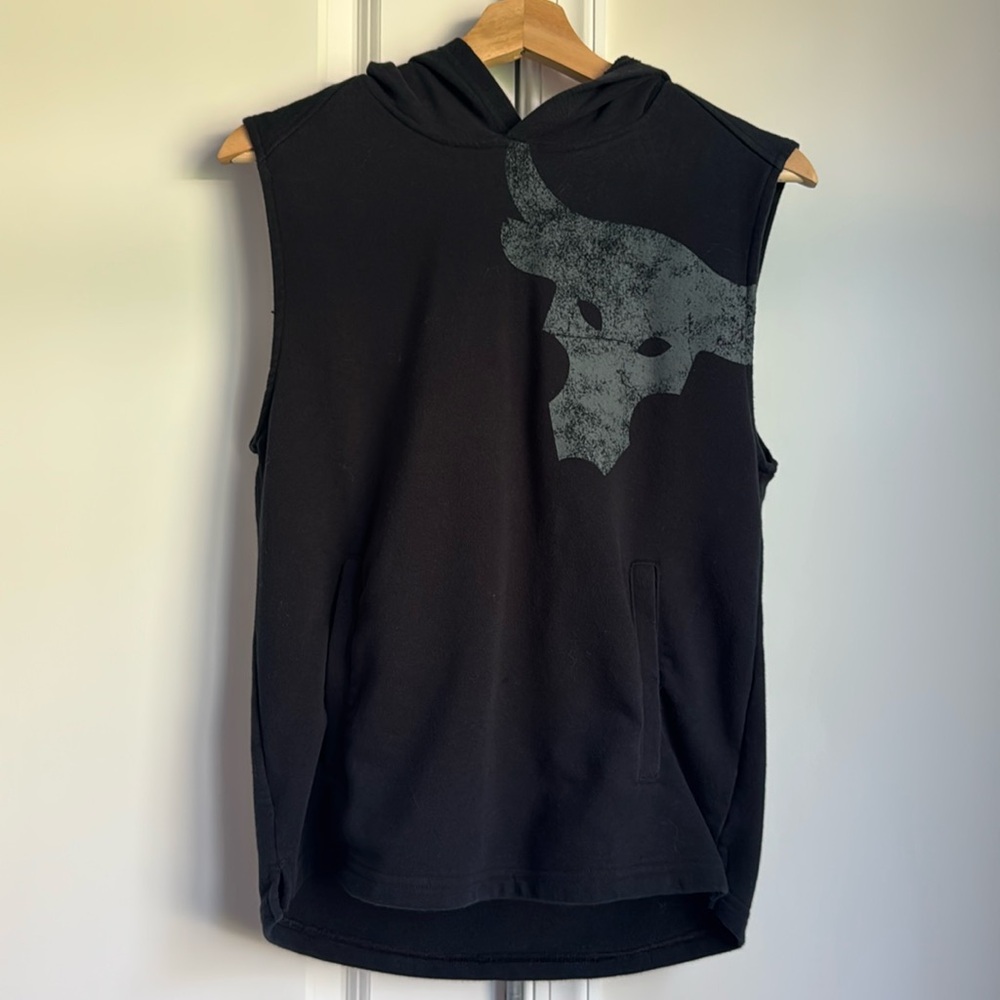 Project Rock Under Armour Sleeveless Hoody, Black, YXL
